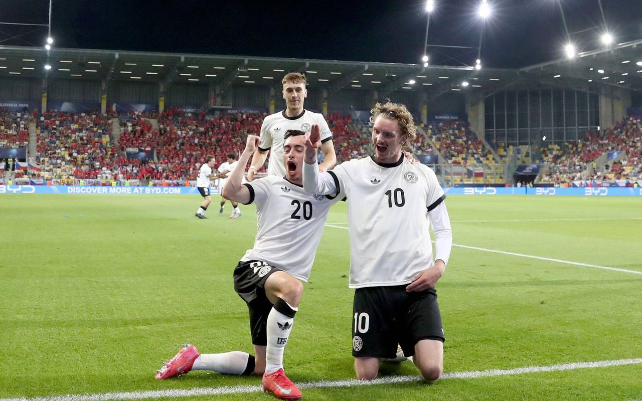 Fußball-Nationalmannschaft