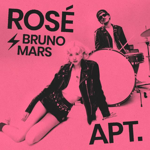 Das Musikcover der neuen Single „APT.“ von ROSÉ und Bruno Mars ist pink und zeigt den Sänger am Schlagzeug und die Sängerin liegend davor.
