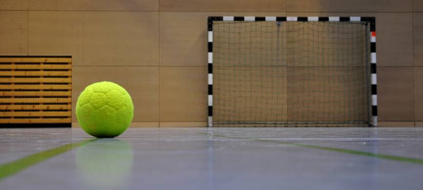 Wiedereröffnung der TV-Wanne-Sporthallen