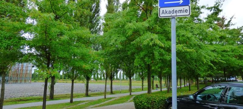 Einfahrt Akademieparkplatz