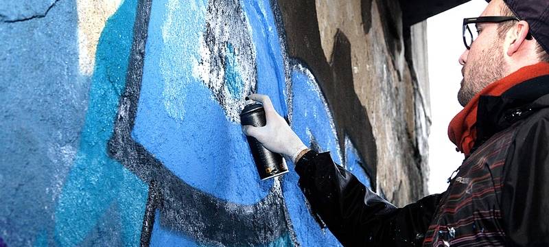 Graffiti Von-Der-Heyd-Straße/Grenzweg