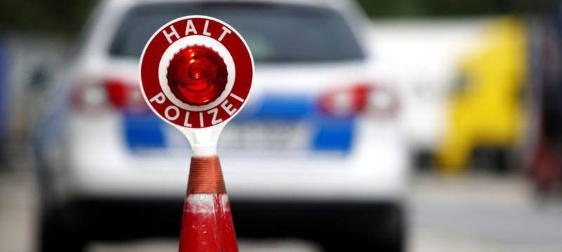 Polizei im Märkischen Kreis fällt Herner Kleinbus auf