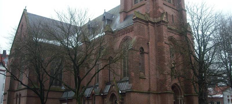 Kreuzkirche, Kirche,