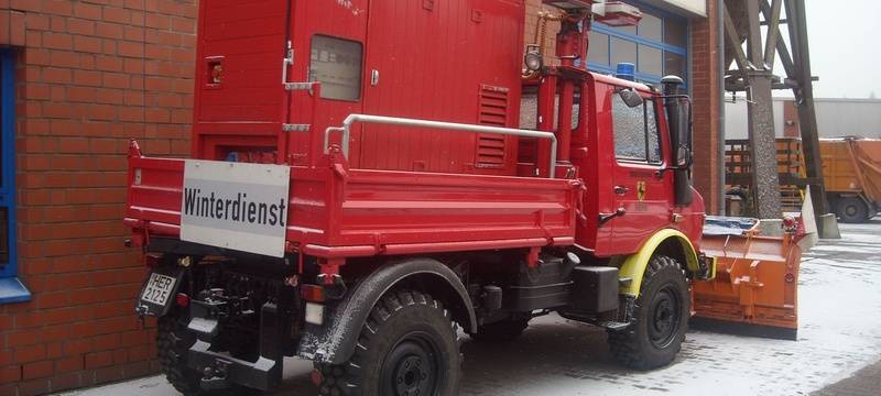 Winter, Entsorgung Herne, Streufahrzeug,