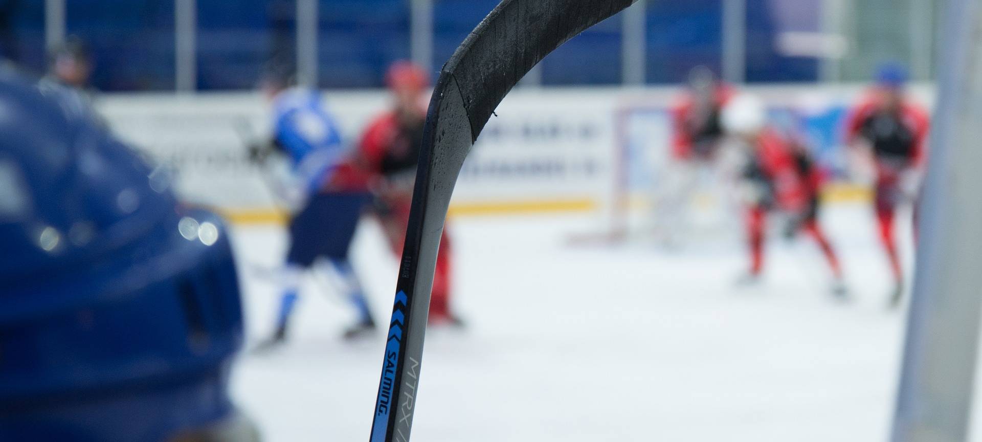 HEV verliert Derby in der Eishockey Oberliga