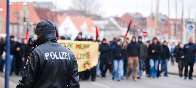 Sieben Demos gegen Impfgegner