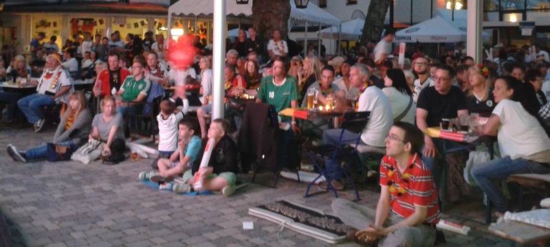 Public-Viewing im Parks