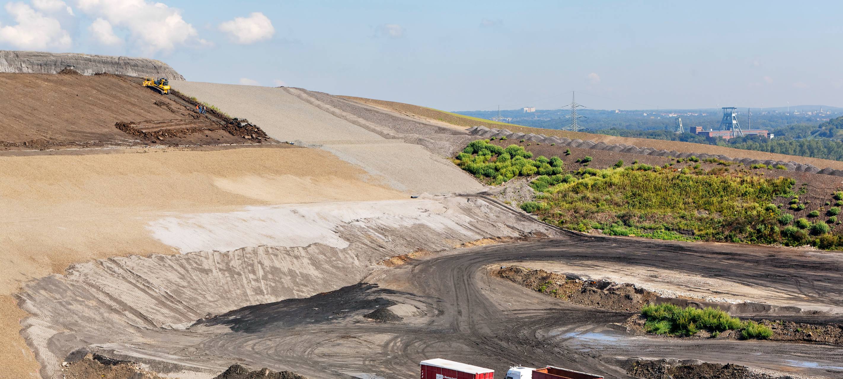 Erweiterung der Zentraldeponie Emscherbruch darf beginnen.