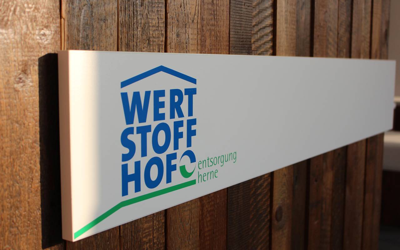 Wertstoffhof Macht Ab Samstag Komplett Dicht Radio Herne