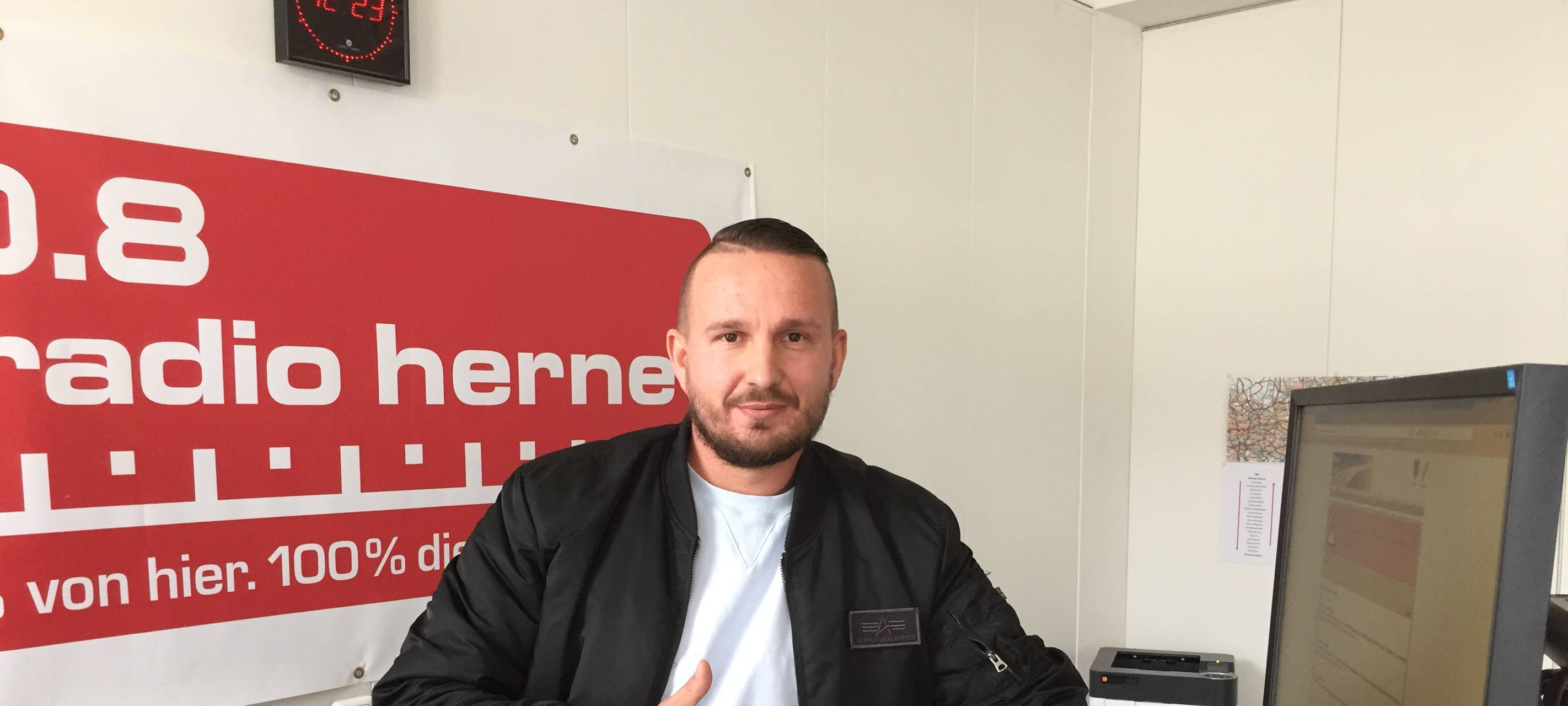 Miki im Radio Herne Studio