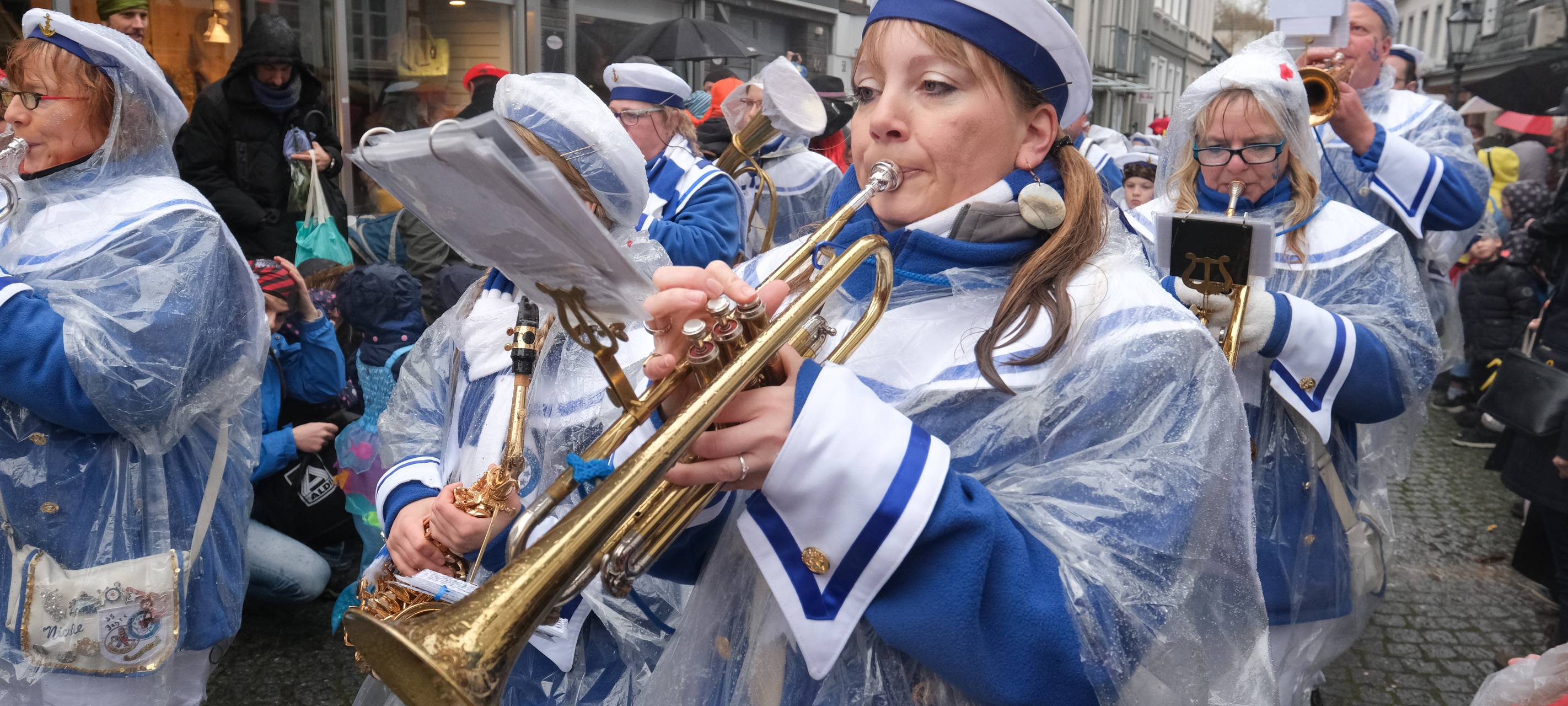 HeKaGe: "Rosenmontagsumzug findet höchstwahrscheinlich statt"