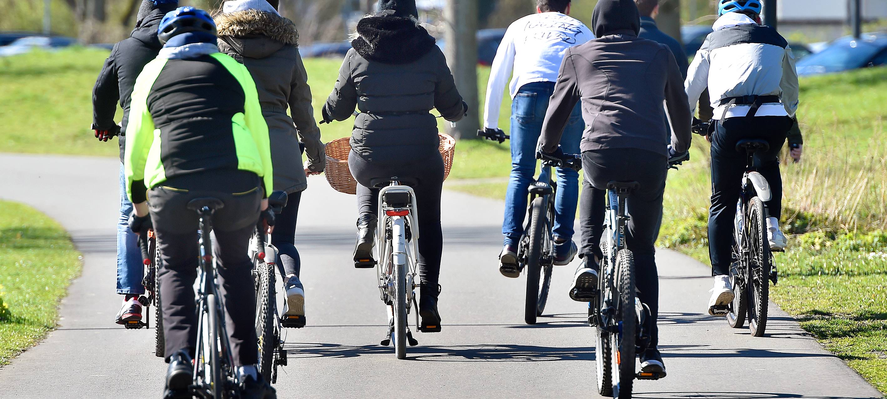 Projektgruppe prüft grüne Pfeile für Radfahrer