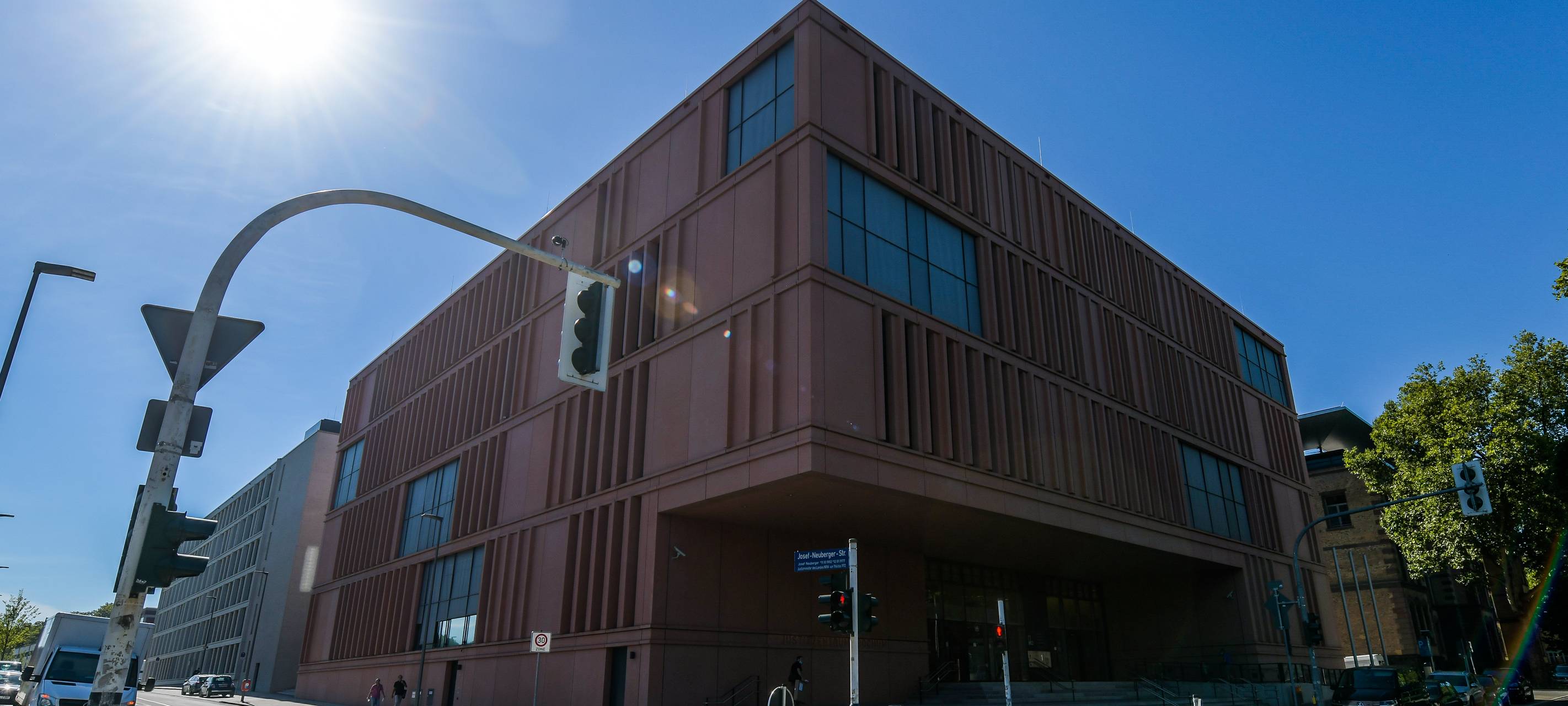 Prozessauftakt nach Attacke im Regionalexpress