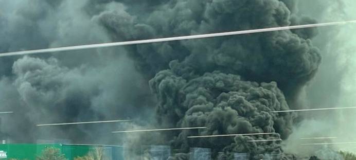 Feuerwehr immer noch bei Remondis
