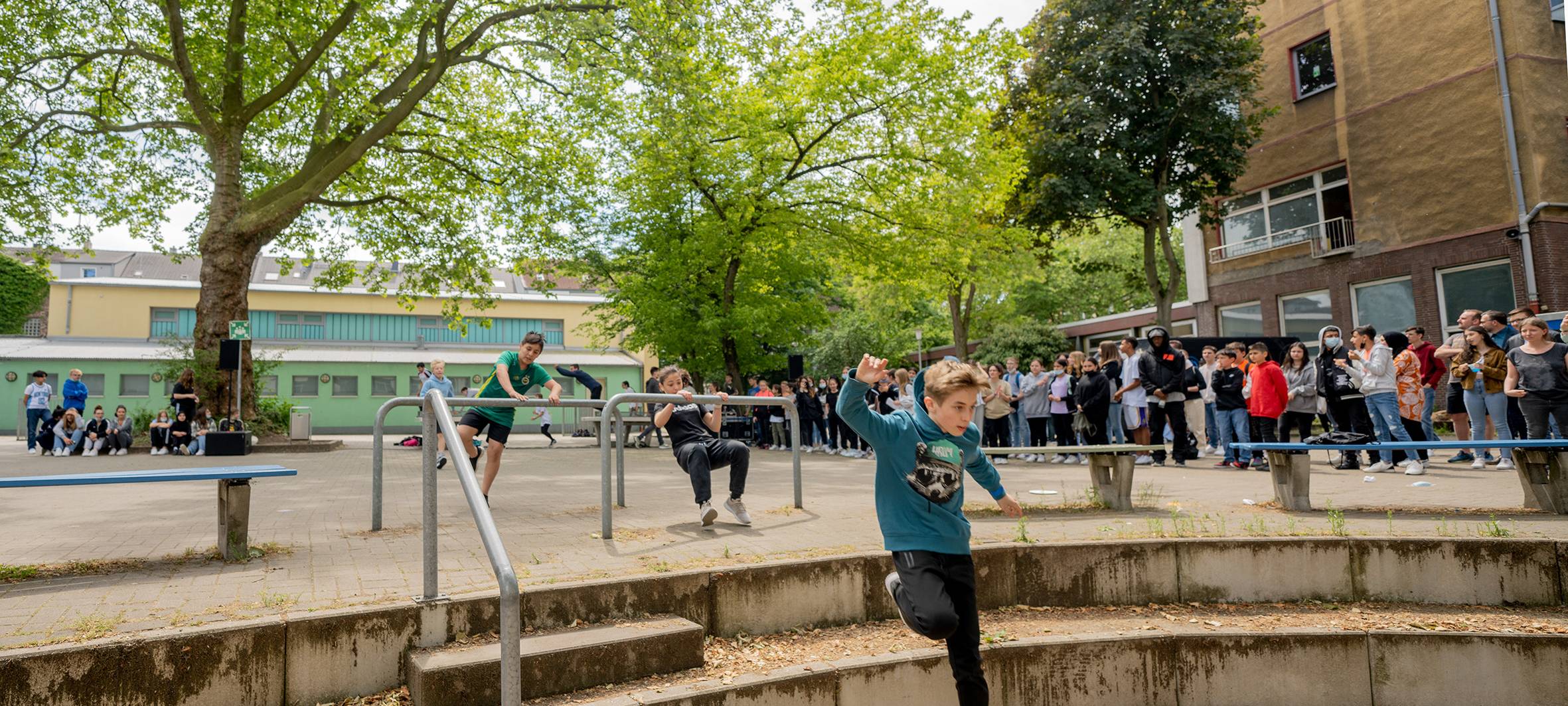 Rotary Club spendet 3.200 für Schultheaterfestival