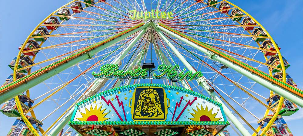 Das Riesenrad "Jupiter" der Schausteller Barth & Kipp wird 2022 das erste mal auf der Cranger Kirmes sein.