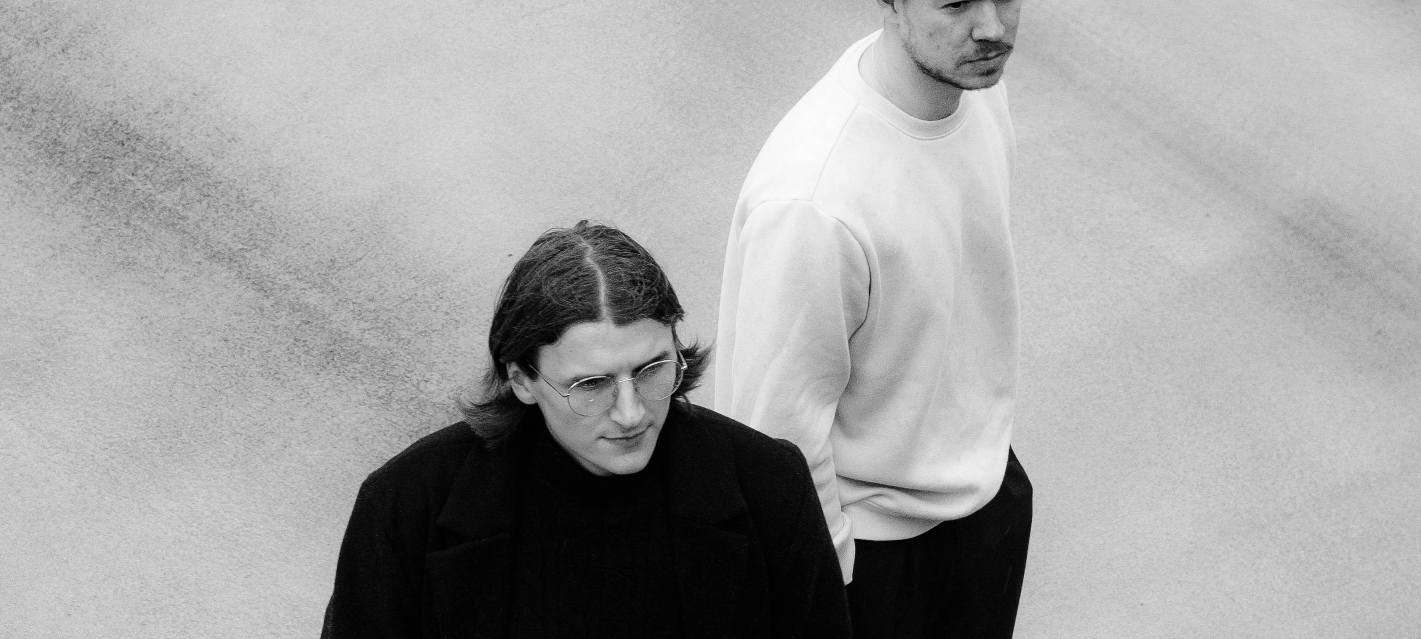 Snow, Sky And Pines in den Ruhrcharts