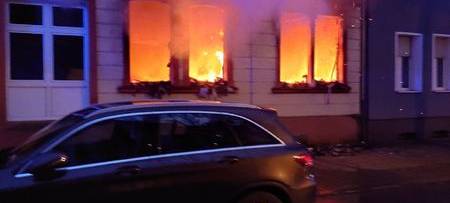Verletzte bei Brand in Baukau