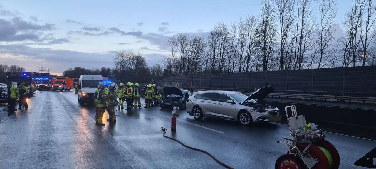 Schwerer Unfall auf der A 42