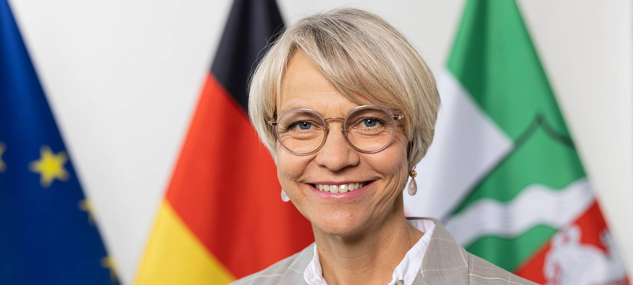 NRW-Ministerin diskutiert in den Flottmann-Hallen