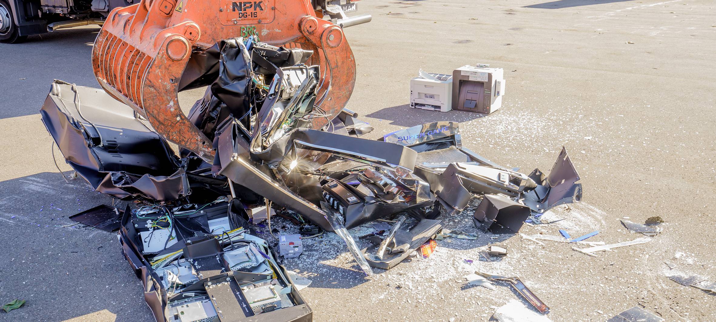 Die Stadt hat vier illegale Glücksspielautomaten durch Entsorgung Herne zerstören lassen.