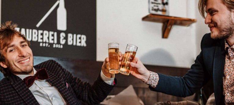 Die Show "Zauberei und Bier" gehört zum Programm beim zehnjährigen Jubiläum des Magic Weekend im Kleinen Theater.