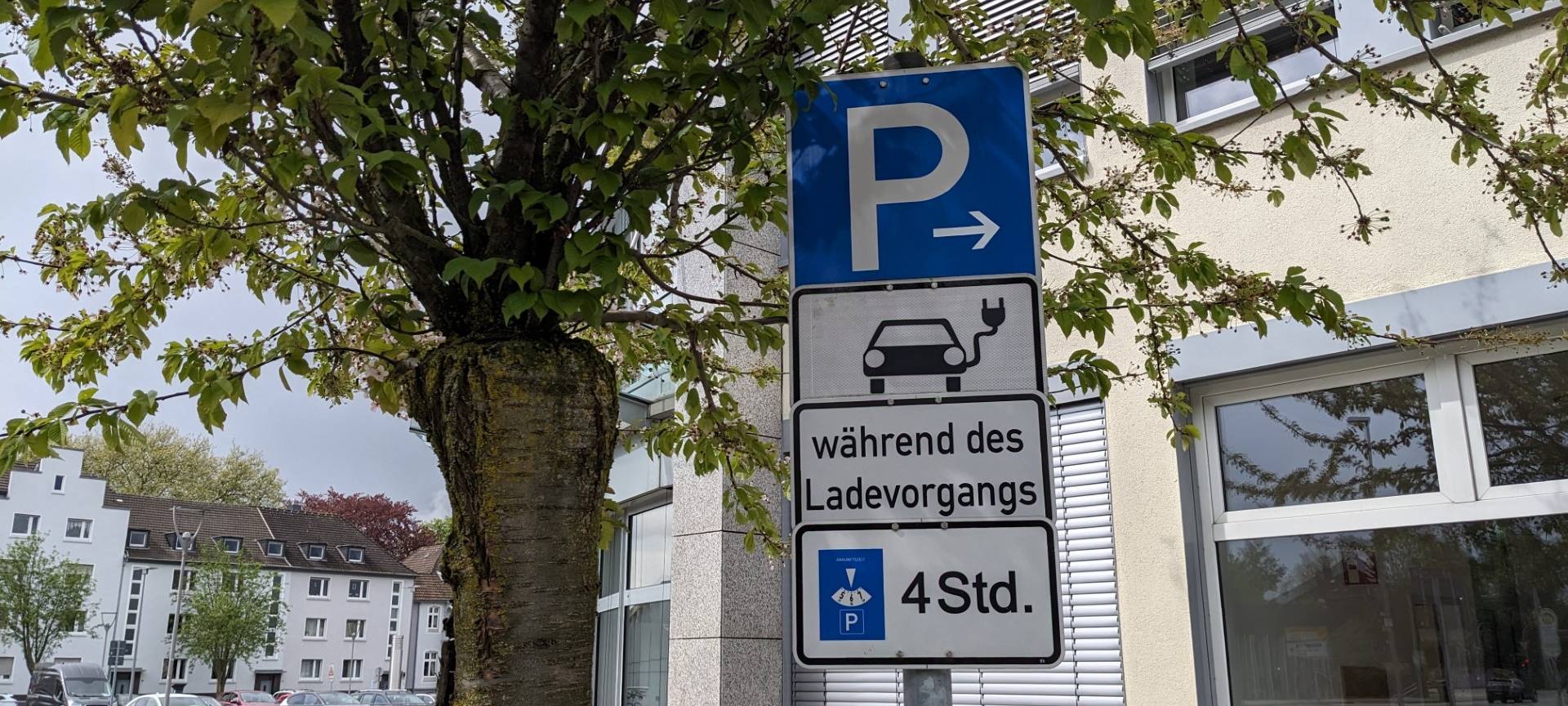 Parken ohne Laden jetzt verboten