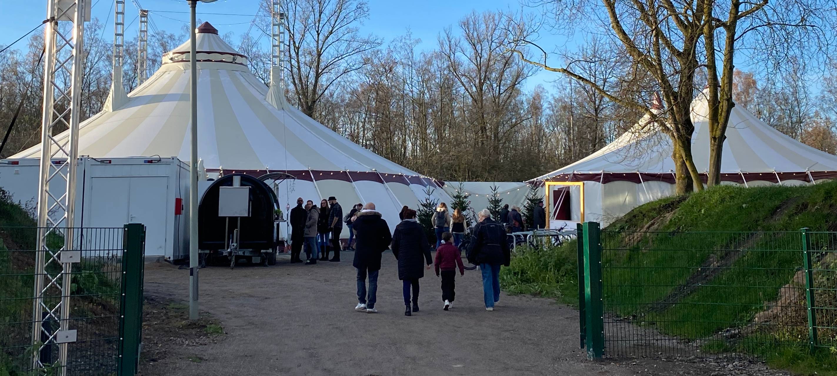 Erste Premiere für Schnick Schnack