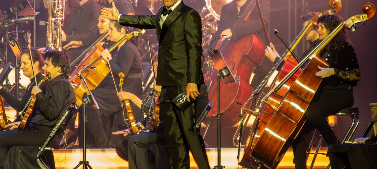 Disney in Concert findet in der Oberhausener Rudolf Weber-ARENA im Mai vor vielen Zuschauern und Fans statt.