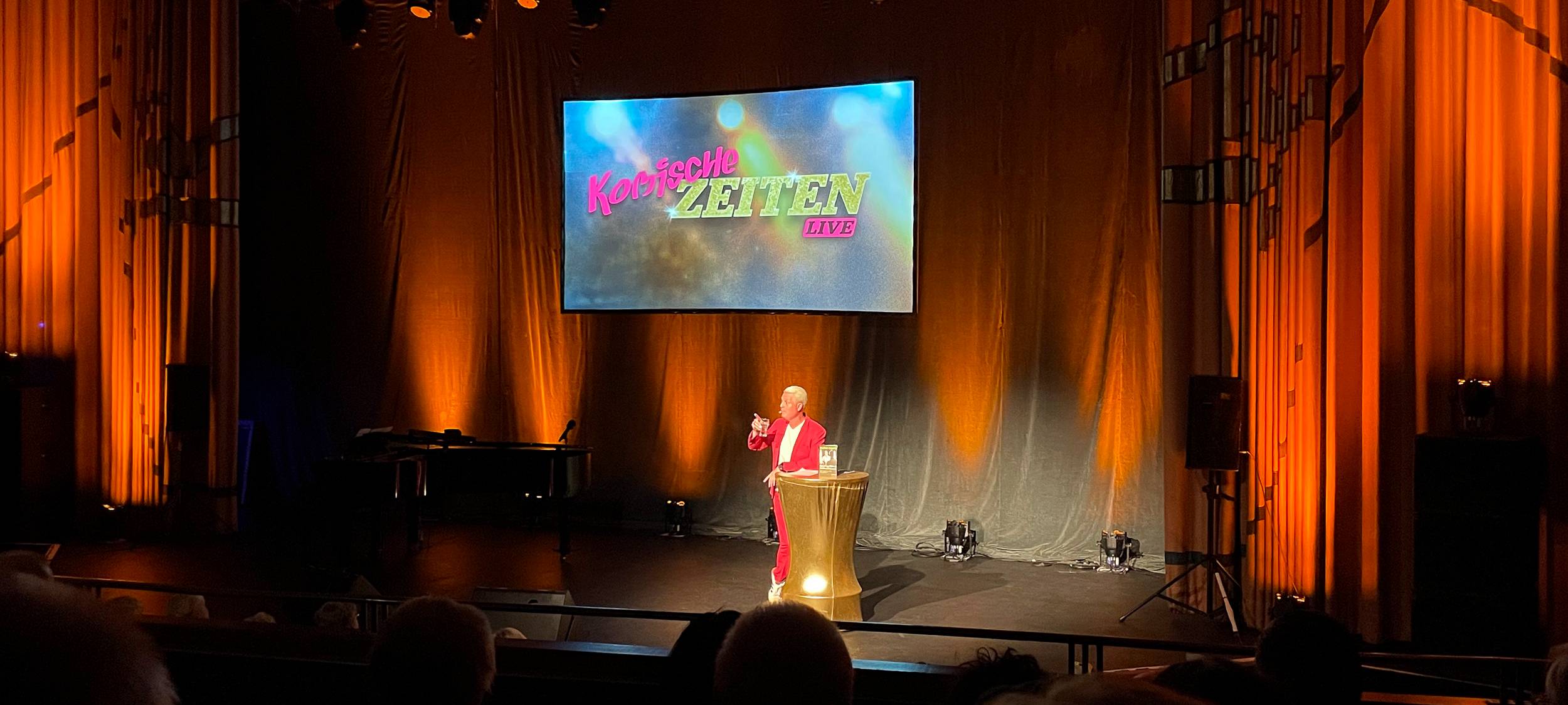 Das Savoy in Düsseldorf - Guido Cantz trat hier mit seinem neuen Tourprogramm "Komische Zeiten" auf