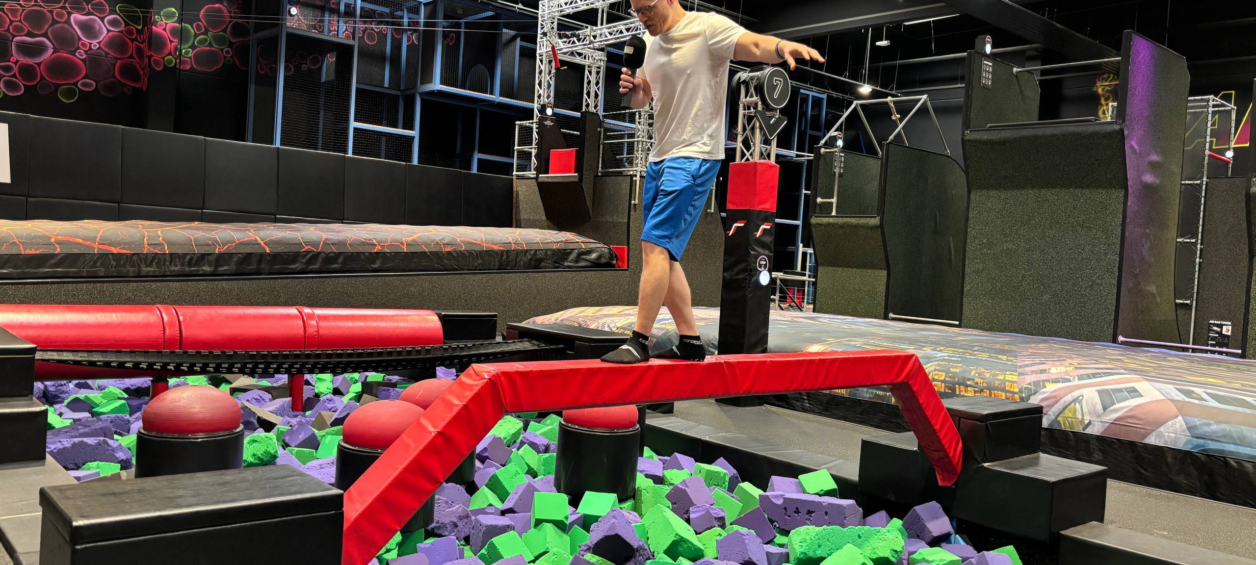 Bei Superfly in Düsseldorf hat Reporter Sascha Fassbender sich an verschiedenen Stationen versucht.