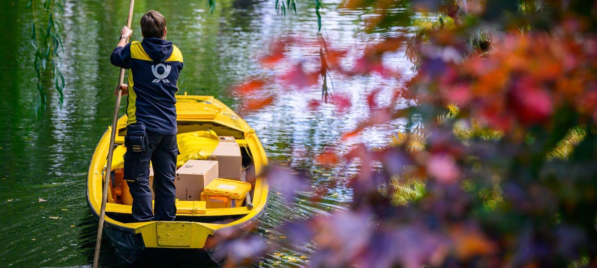 Saisonende der Postzustellung per Kahn im Spreewald