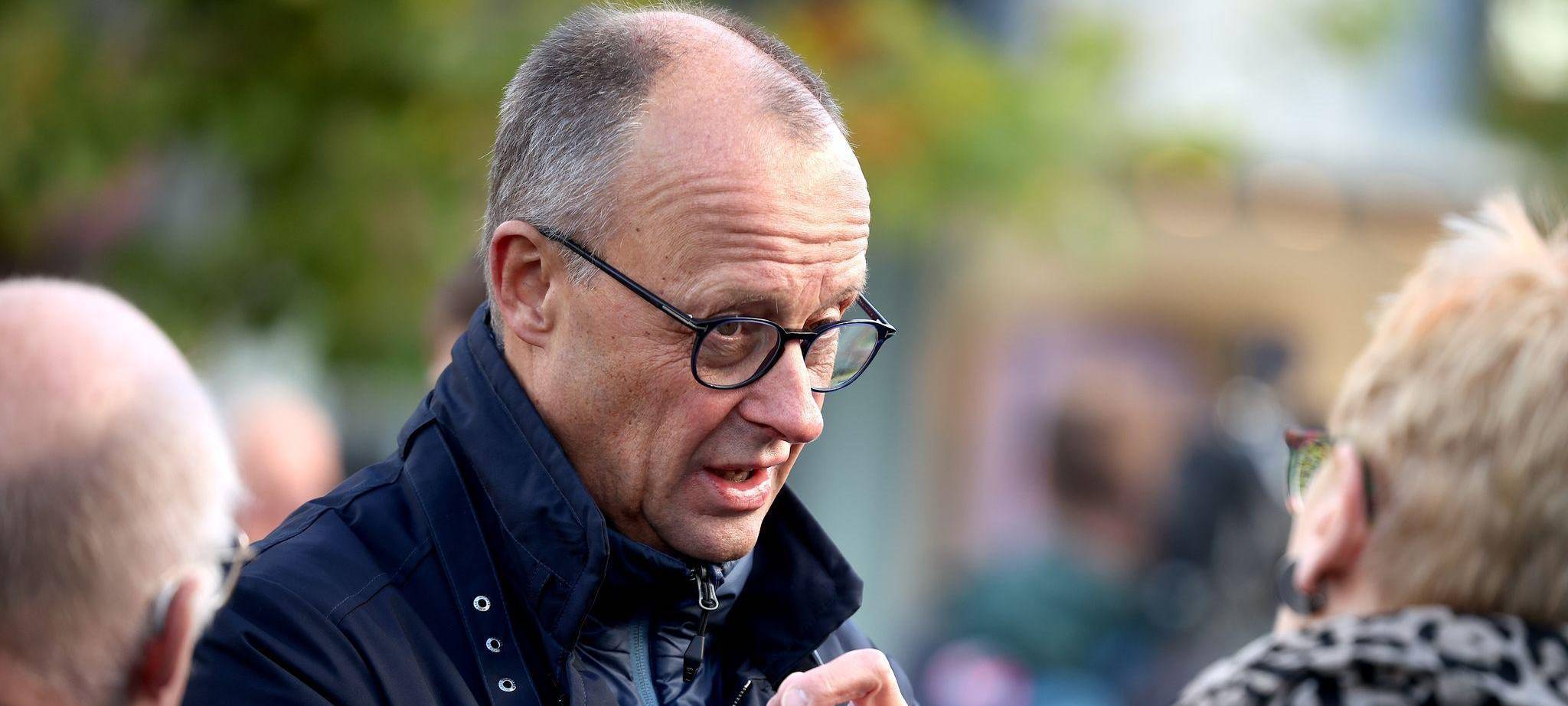 Bundeskanzler Merz zu Bürgergesprächen im Sauerland