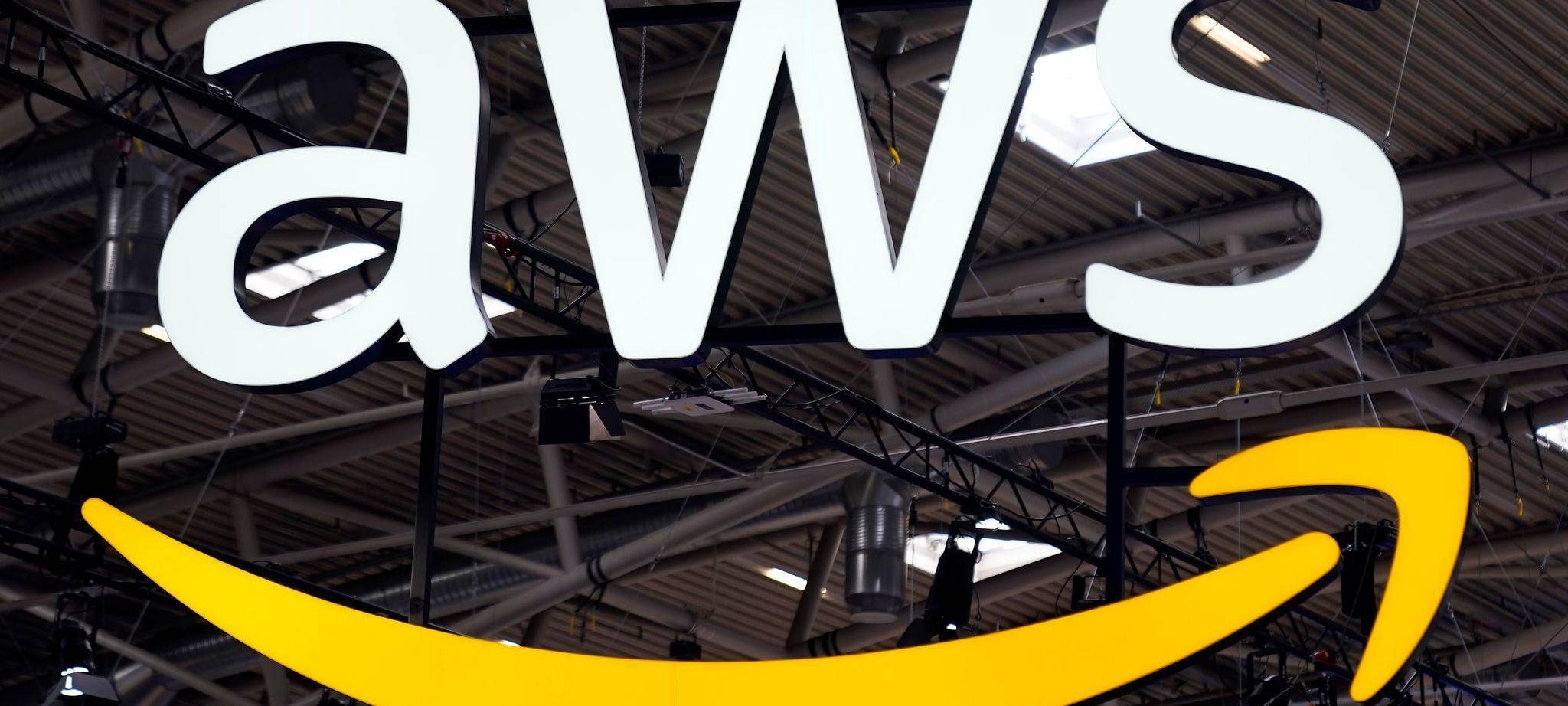 AWS-Logo