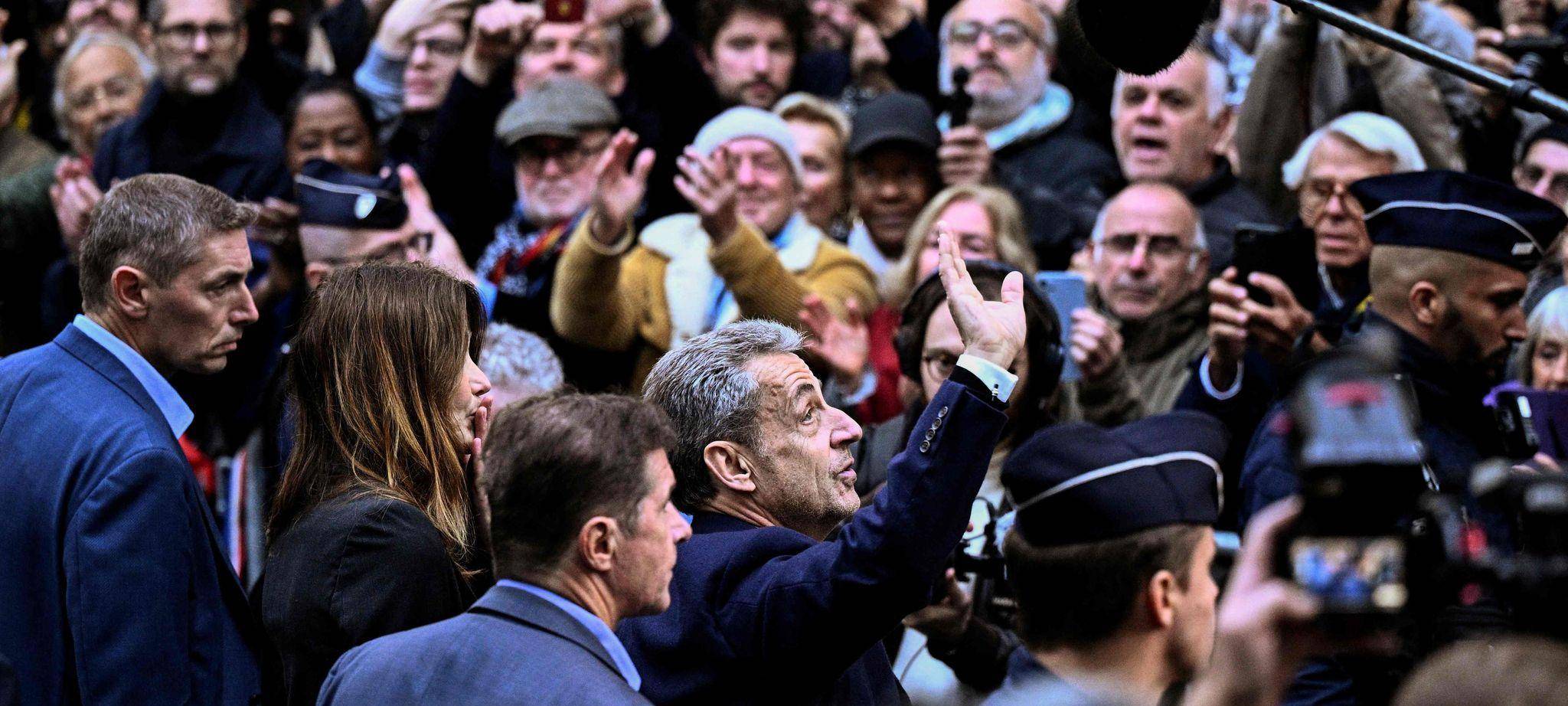 Haftantritt von Frankreichs Ex-Präsident Sarkozy