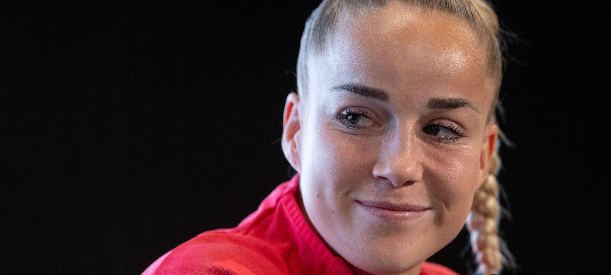 Pressekonferenz Fußball Nationalmannschaft Frauen