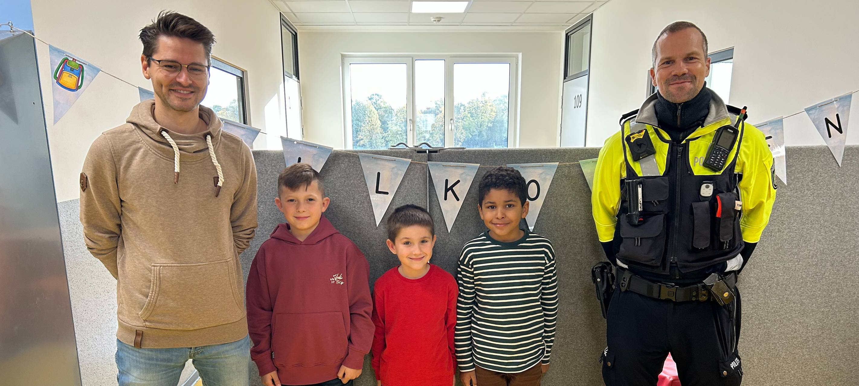 Mit Emil sicher zur Schule - Wir machen die Schulwege sicherer!