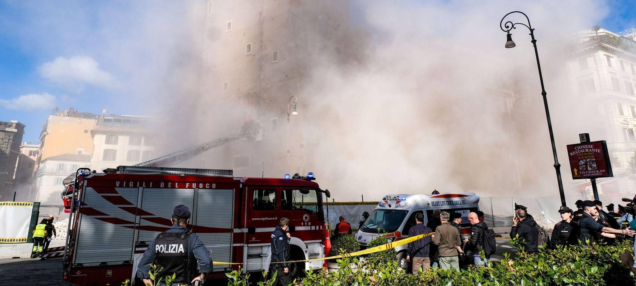 Mittelalterlicher Turm in Rom stürzt ein