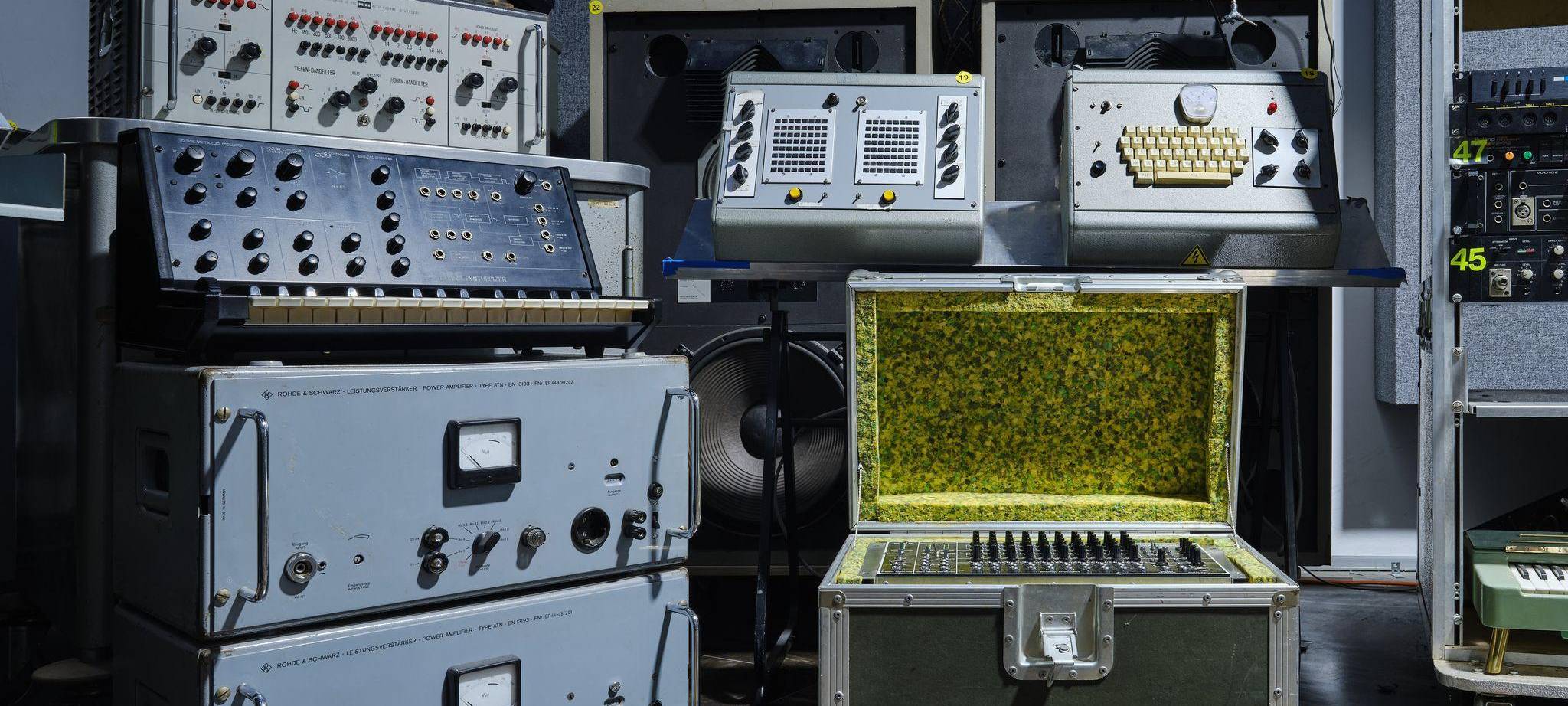 Nachlassstücke von Kraftwerk-Mitbegründer Schneider versteigert