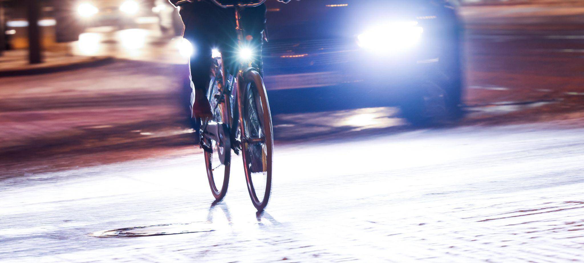 Morgendlicher Berufsverkehr bei Schnee