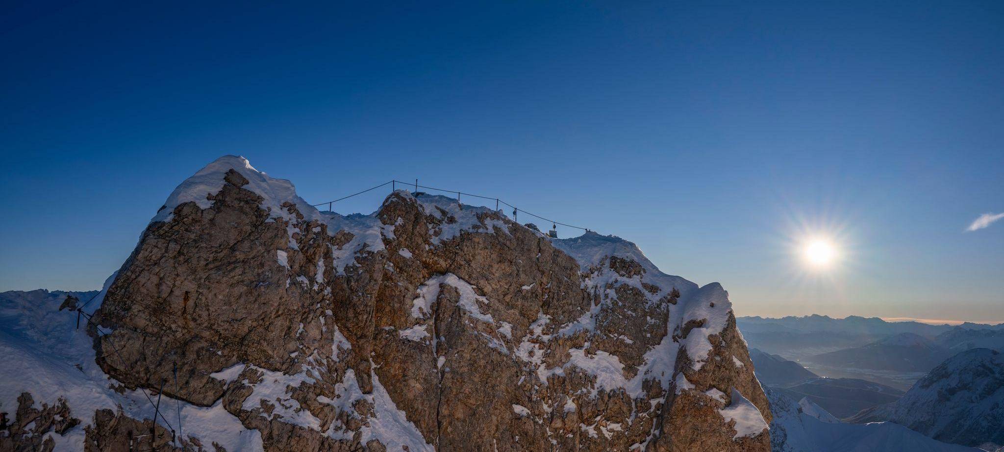 Rücktransport des Zugspitz-Gipfelkreuzes