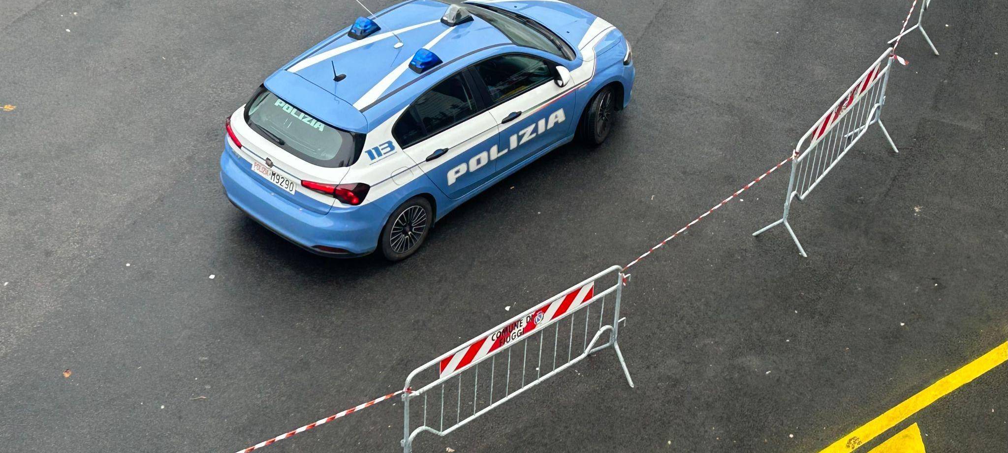 ILLUSTRATION - Auto der italienischen Polizei