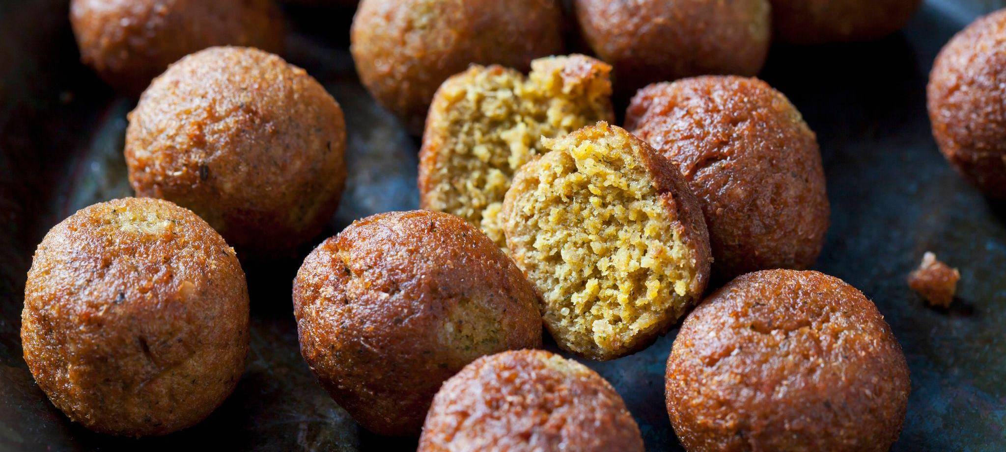 Falafel auf einem Teller