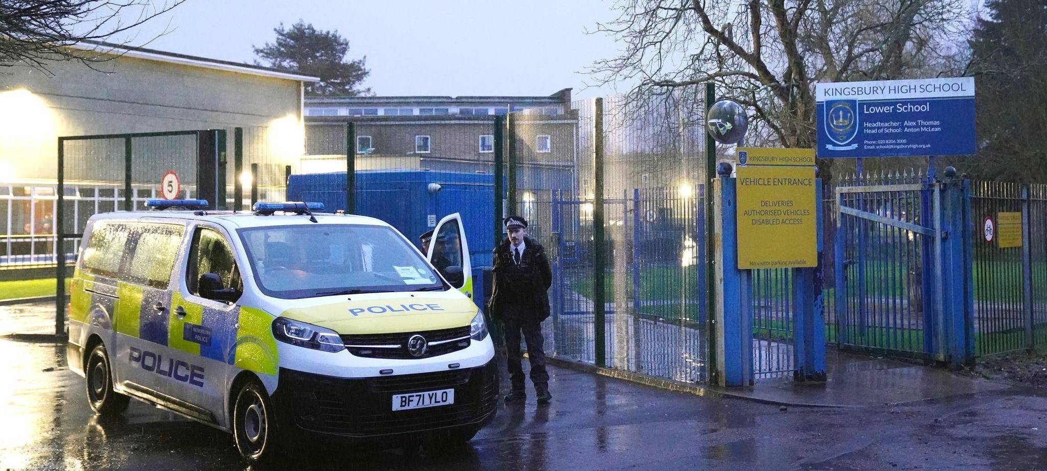 Zwei Teenager an Londoner Schule niedergestochen