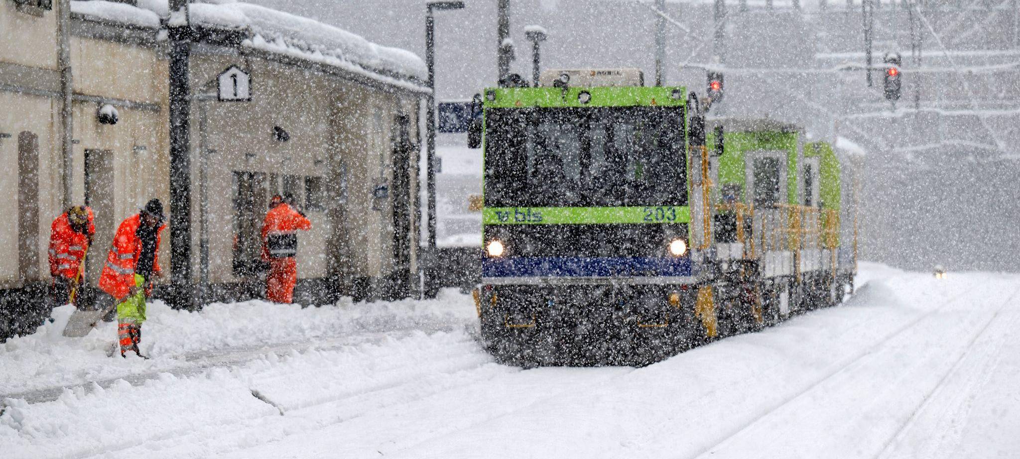 Zug in der Schweiz entgleist