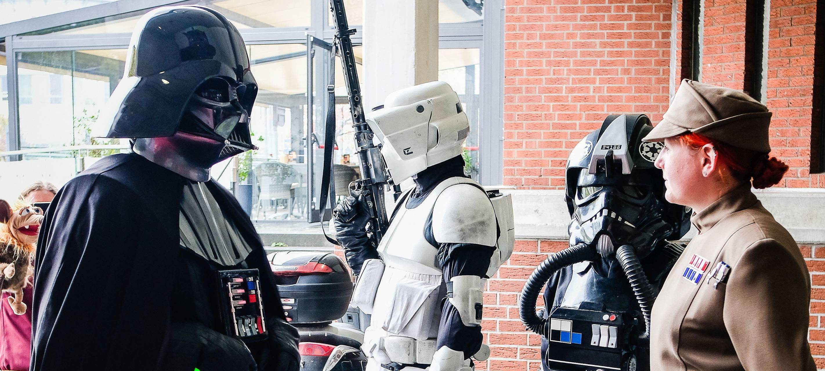 Lichtschwerter und Jedis