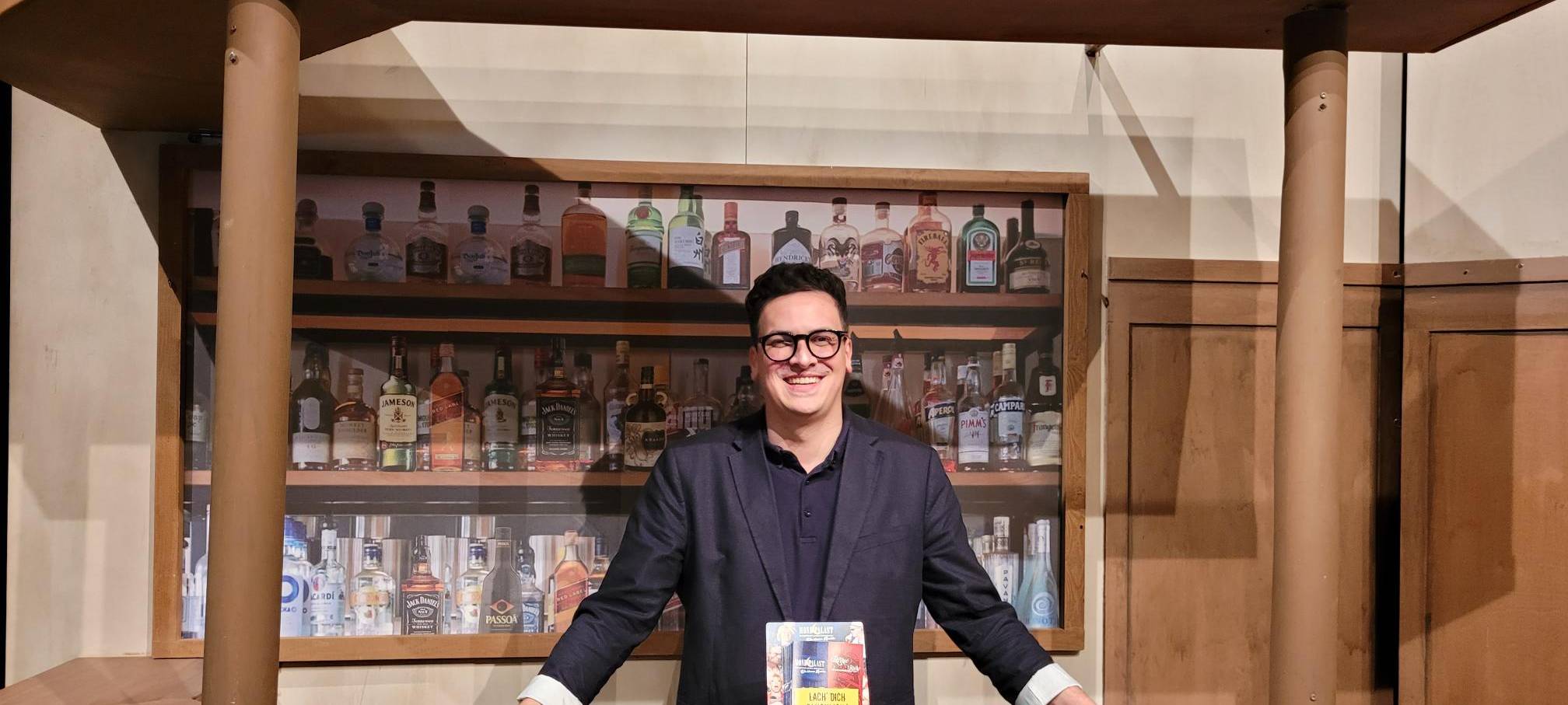 Theaterdirektor Marvin Boettcher freut sich auf die neue Spielzeit im Mondpalast von Wanne-Eickel.